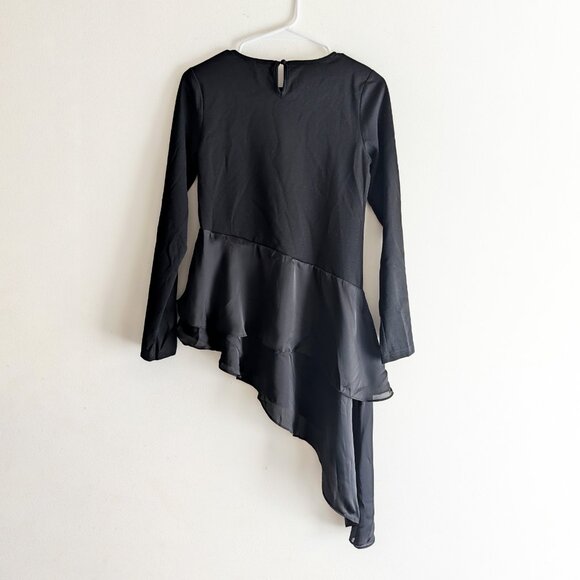 Long Sleeve Asymmetric Hem Detail Top in Black - Picture 2 of 3